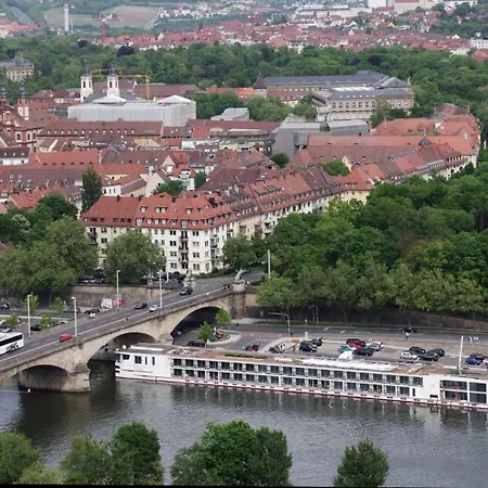 Western Wuerzburg-sued 3*