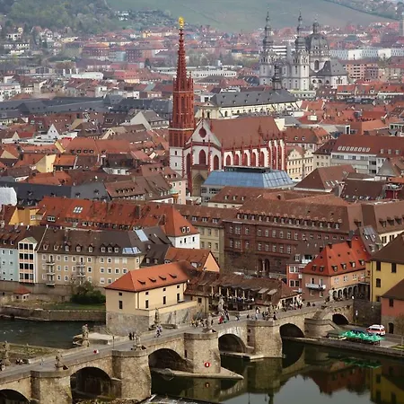 Western Wuerzburg-sued Готель 3*